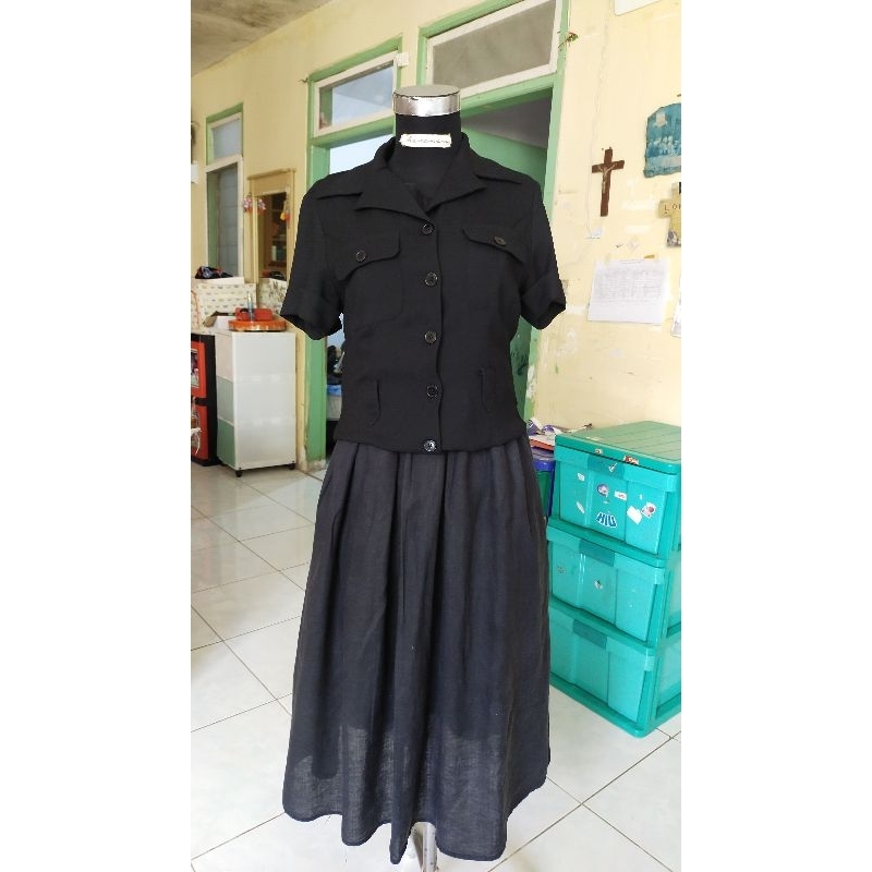 dress hitam set kemeja