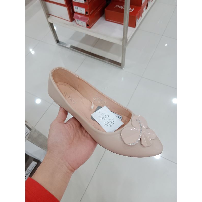 St. Yves - Flat Ribbon Sepatu Ballerina Wanita