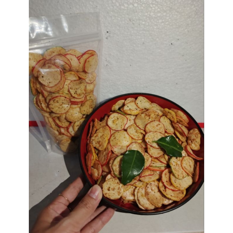 

Kerupuk seblak pedas daun jeruk 50gr