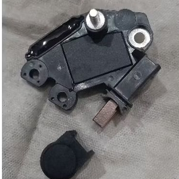 IC regulator alternator aisi aisy altenator IC dinamo ampere ford fiesta 1.4 1.5 1.6