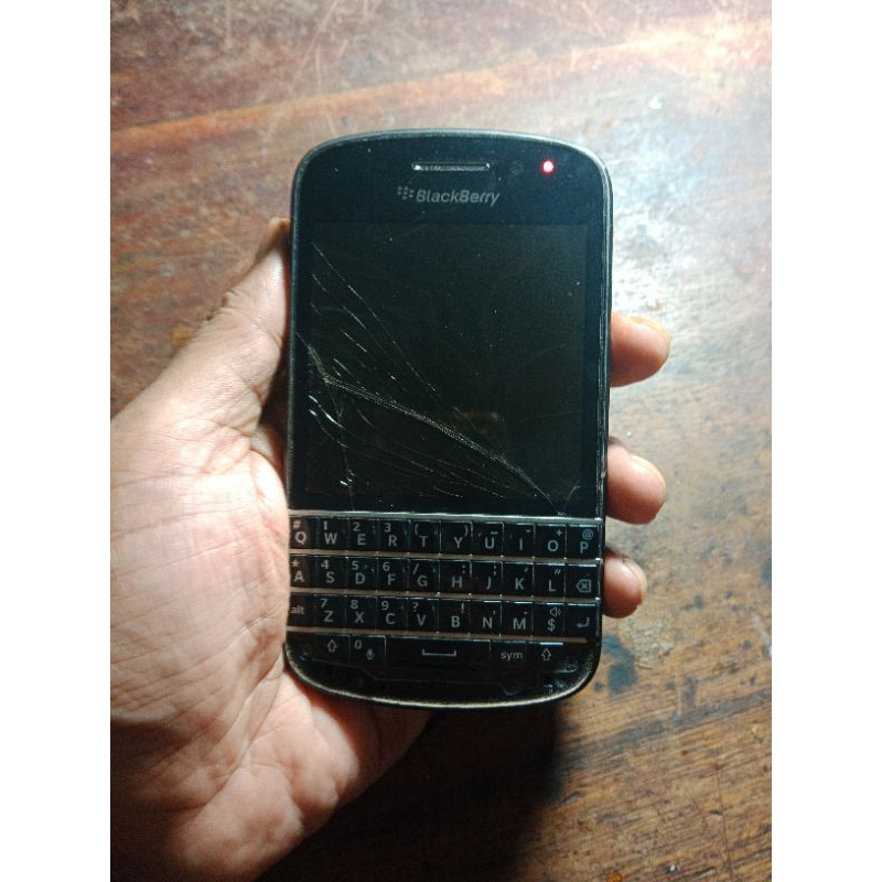 blackberry SQN100-3 RUSAK