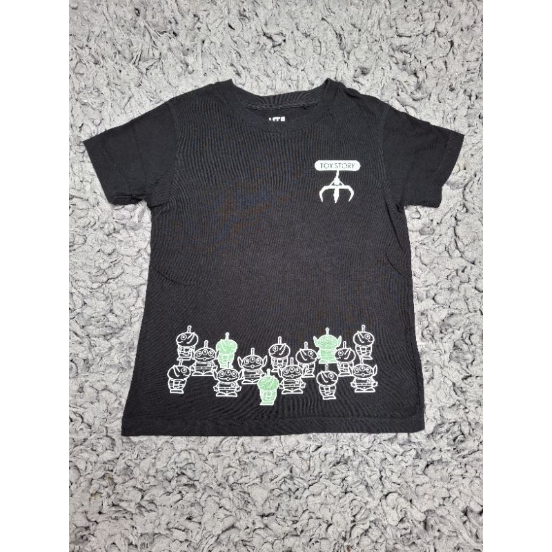 Preloved atasan kaos Uniqlo Toy Story Original usia 3-4thn