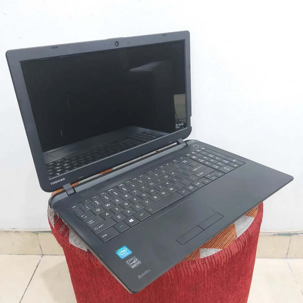 LAPTOP TOSHIBA SATELLITE C55 85101 / RAM 8GB / HDD 500GB / 15.6 INCH