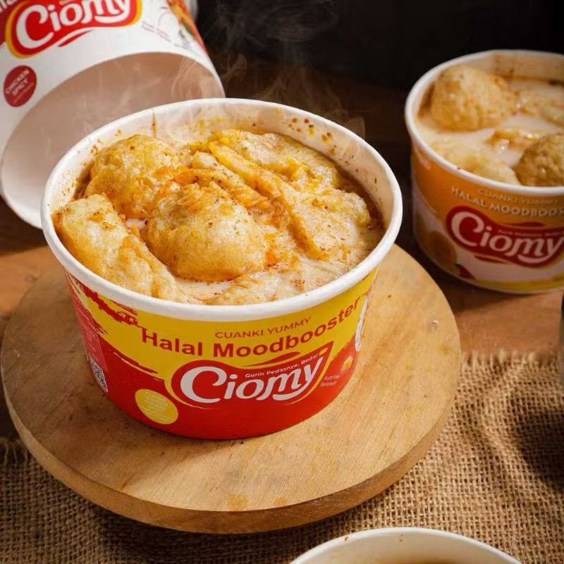 

CIOMY Cheese Cuanki Instan non MSG rasa ayam keju pedas ukuran besar