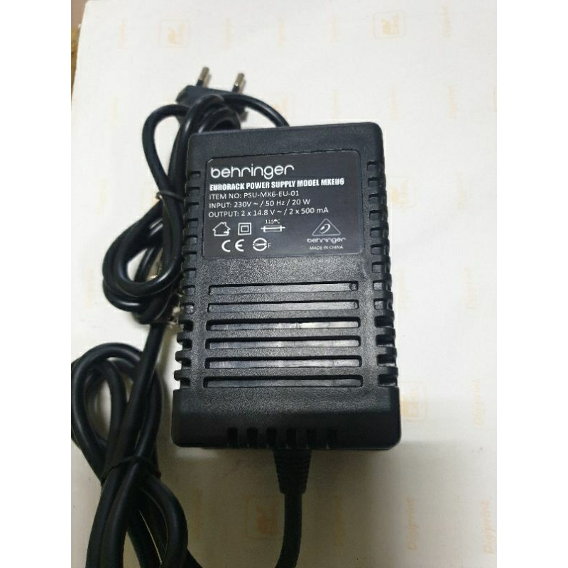 adaptor mixer audio Behringer Eurorack UB -1204fx