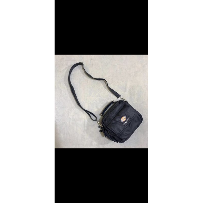 slingbag dickies