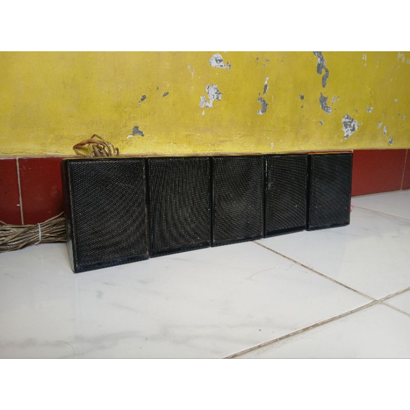 5 unit speaker satelit home theater Samsung plus kabel soket