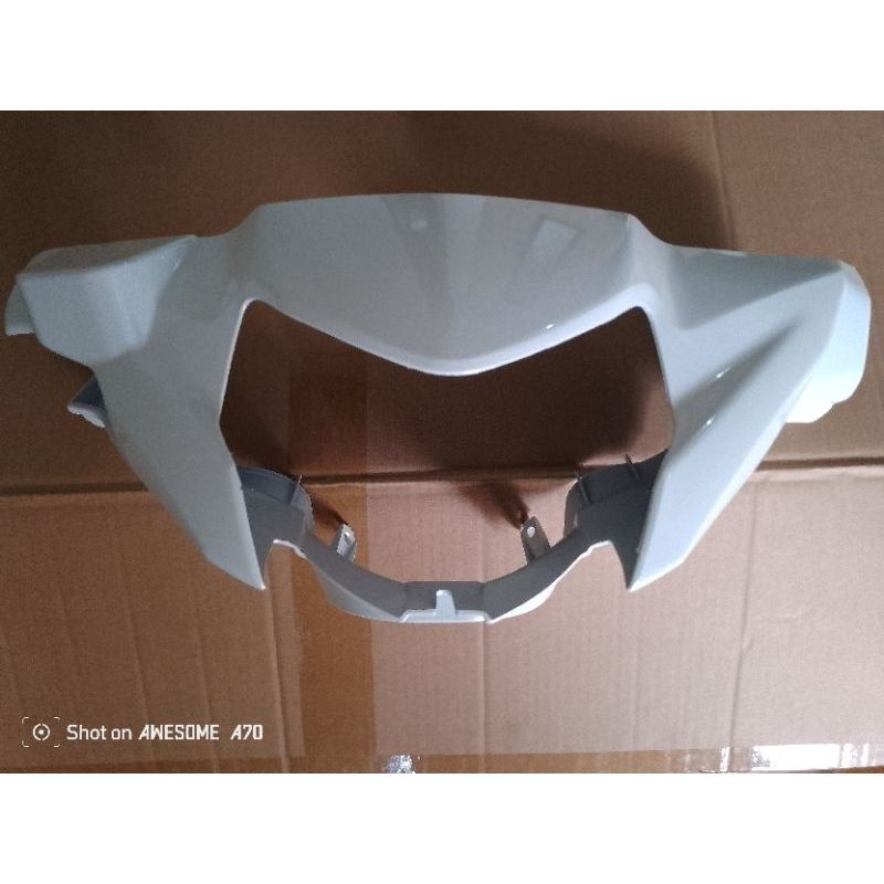 totok depan batok lampu depan vega zr warna putih