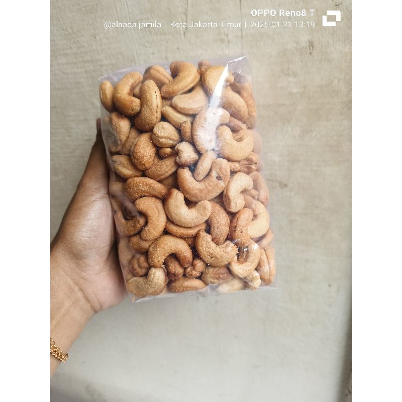

(termurah)kacang Mede utuh 1 kg matang goreng