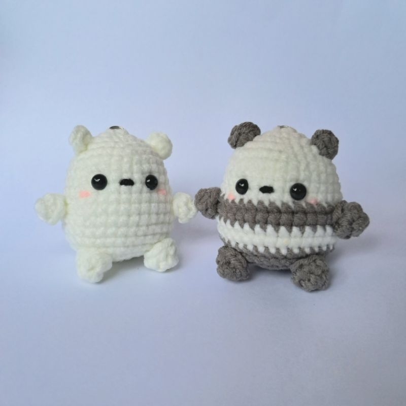 Keychain Ice bear Panda Grizzly / Gantungan Kunci Rajut