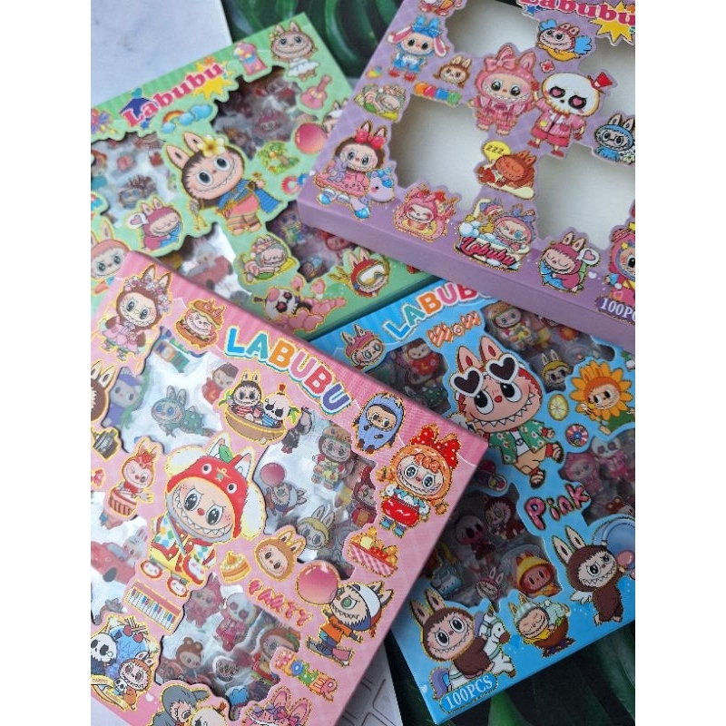 

STICKER Karakter 2D 1 Box isi 100/sticker lucu/sticker karakter/LABUBU MOMO