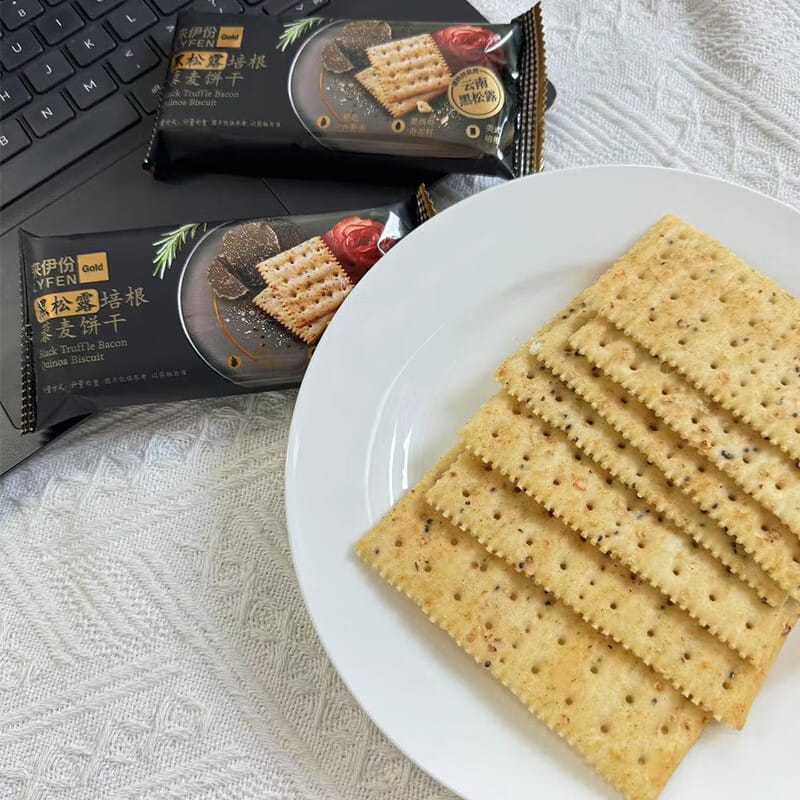 

LYFEN Black Truffle Bacon Quinoa Biscuit Per 5 sahet