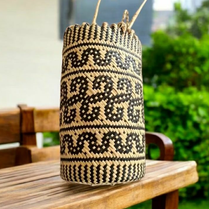 Tas Rotan Tas anjat Slempang  Tas Dayak  tas Kalimantan Tas wanita