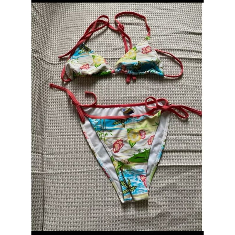 bikini  set wanita i preloved