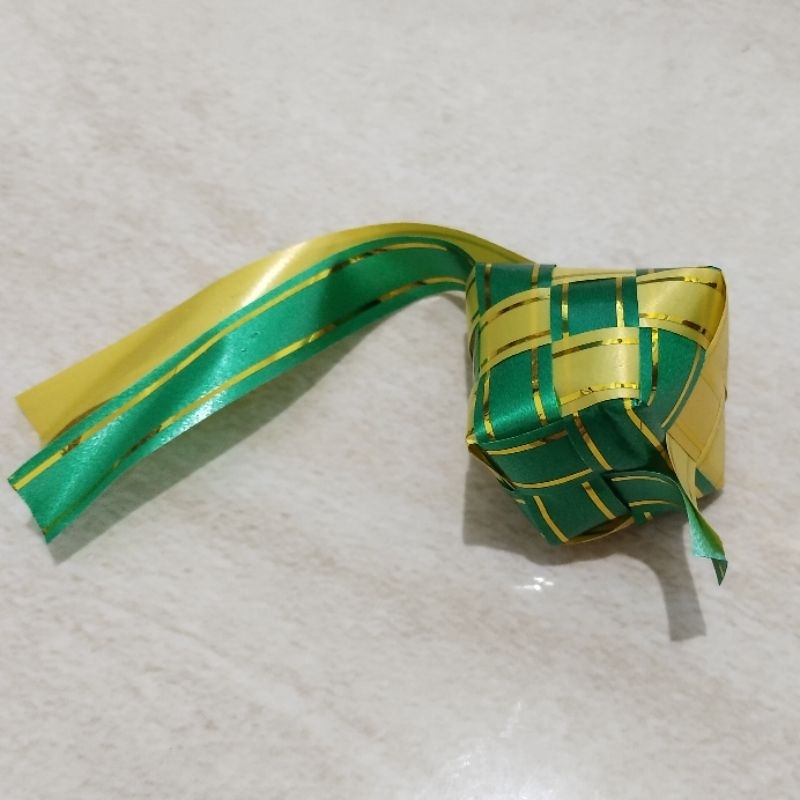 

Pita Ketupat