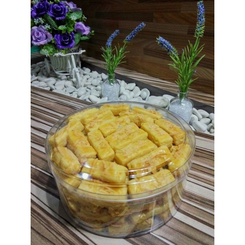 

Kastangle Fiore Sweets | Kue Kering Lebaran Keju | Kue Kastangle Keju Manis Lembut | Berat 500gr Pre-Order