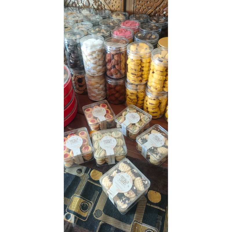 

KASTENGEL, PUTRI SALJU, ALMOND LONDON, CHOCO CASHEW, ALMOND CRISPY By Naysila Cookies