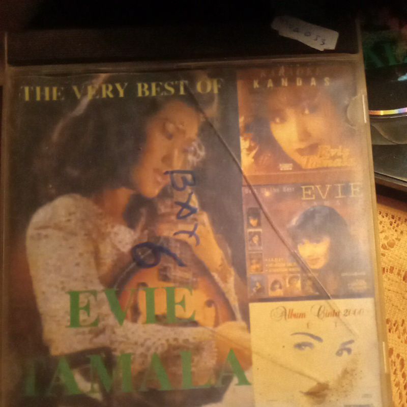 VCD THE VERY BEST EVIE TAMALA MDU059