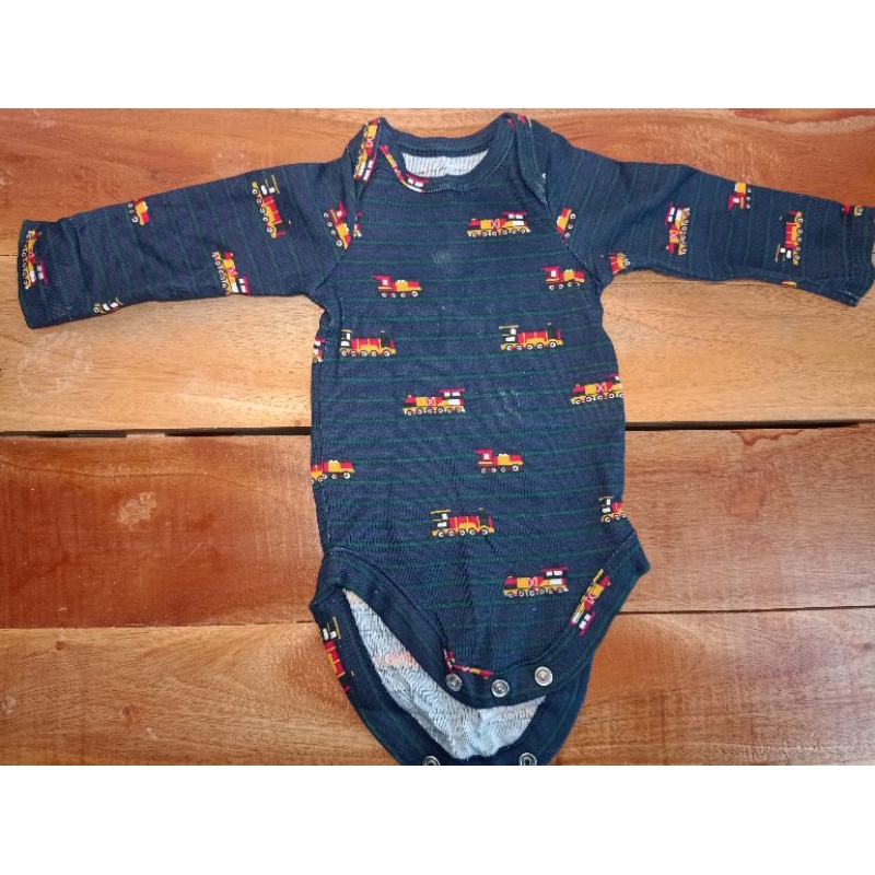 Preloved baju bayi new born kereta