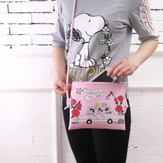 tas kecil/ tas slempang/ tas outdoor/ tas santai/ tas hp/ tas kecil murah/ tas lucu/ tas unik/ tas m