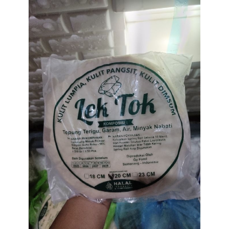 

kulit lunpia/lumpia isi 50 pcs