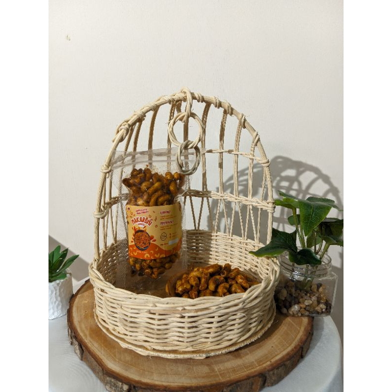 

Makaroni judes (juara pedes) pedas daun jeruk 100 gram