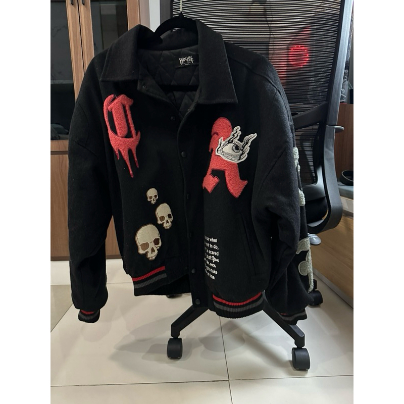 HECATE VARSITY