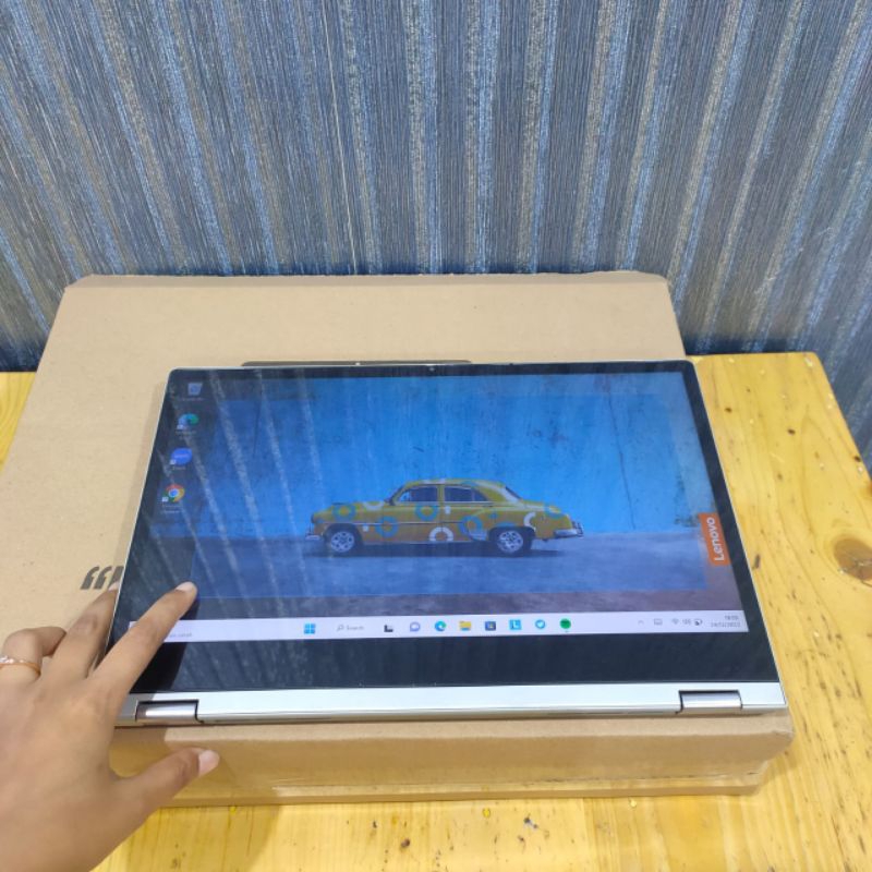Laptop Lenovo IdeaPad C340 Flip X360 bisa jadi  Tablet Touchscreen Amd Ryzen 3-3200U Ram 8Gb Ssd 256