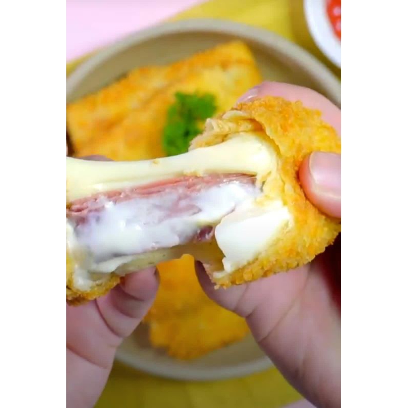 

FROZEN Risol Gamon isi mozarella sosis