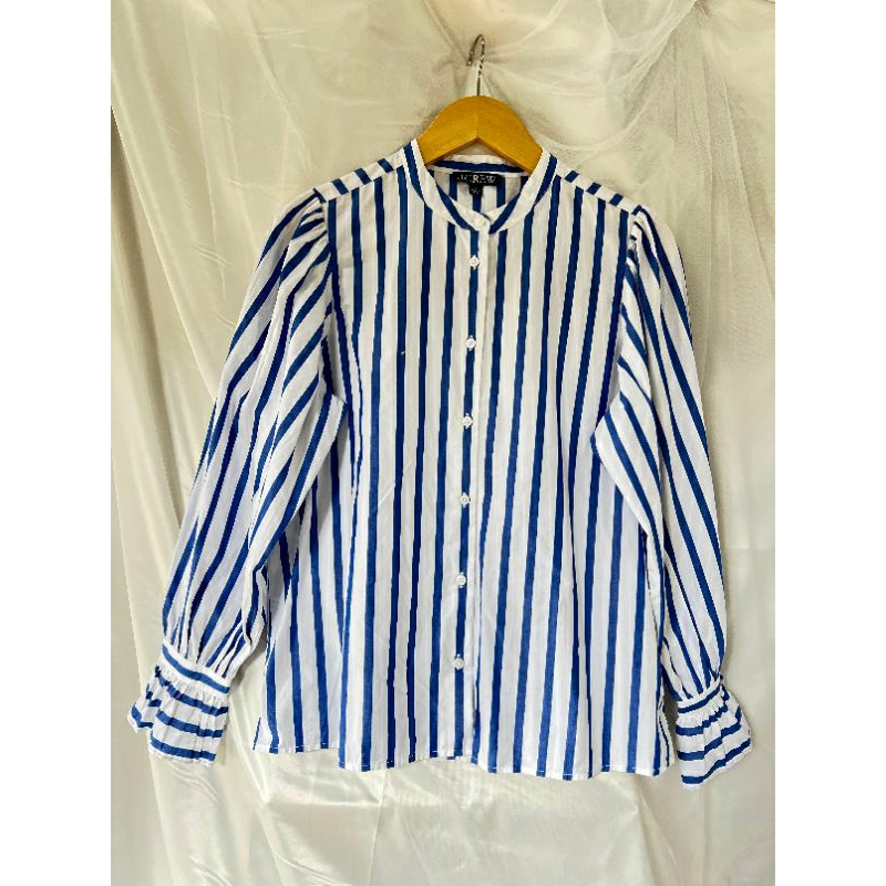 Preloved - Kemeja - Wanita - J.Crew - Biru Putih - S - Very Good Condition.