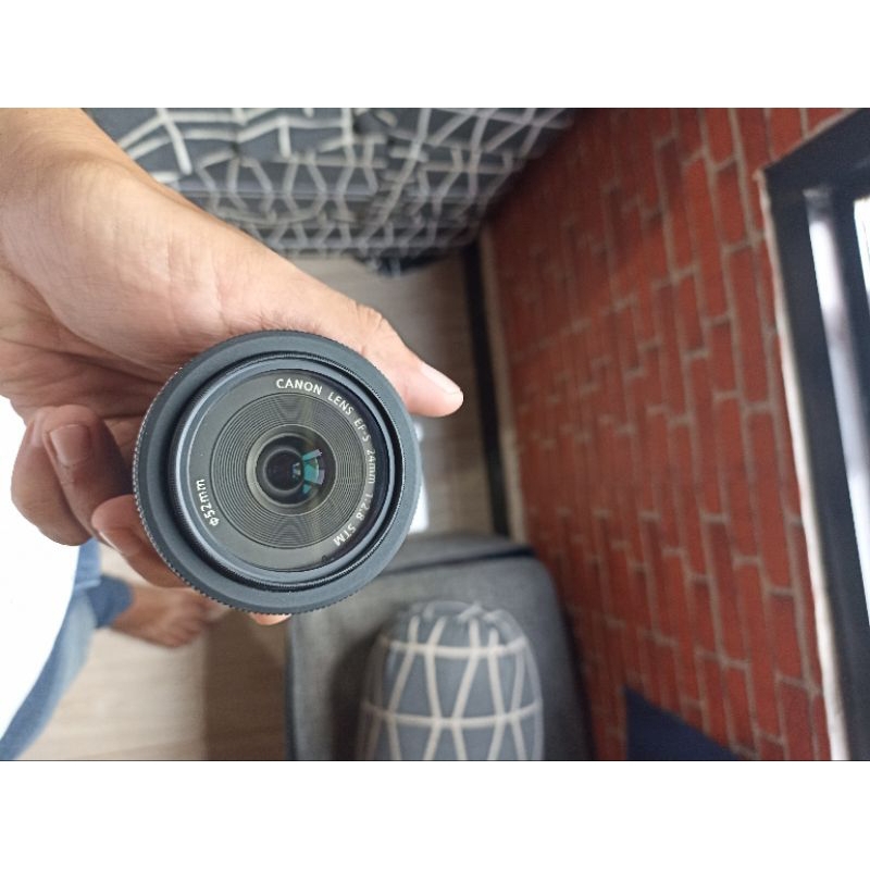 Lensa Second Canon 24mm STM