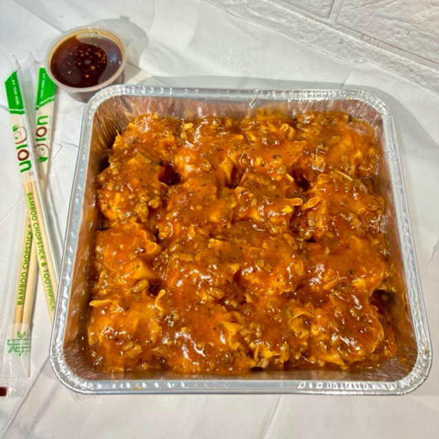 

Dimsum saus Beef Bolognese jumbo isi 16 (free chili oil+ sumpit)