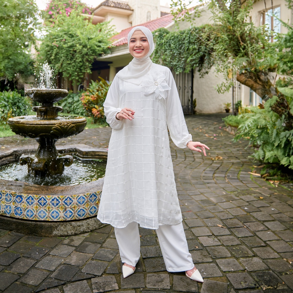 ZM Zaskia Mecca - Bivana Midi Dress - White Series - Binar Samudra
