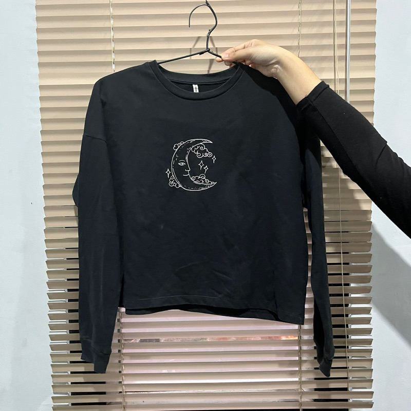 T-Shirt Sweater
