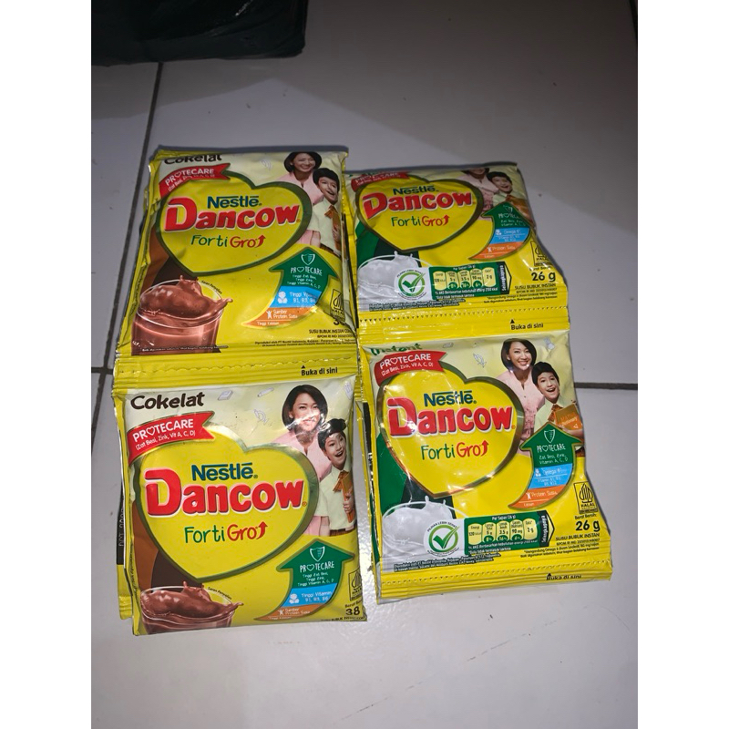 

SUSU NESTLE DANCOW FORTI GRO COKLAT, FULL CREAM 1 renceng isi 10pcs