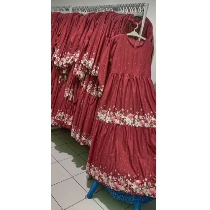 Gamis merah maroon