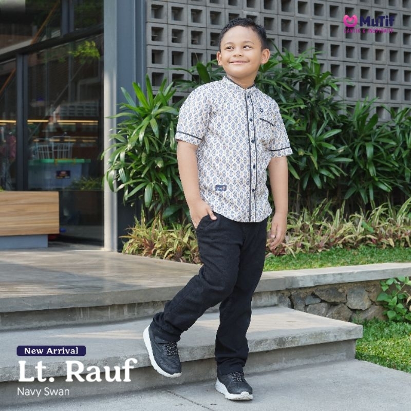 MuTif Sarimbit Keluarga Koko Little Rauf Anak Laki- laki Navy Swan