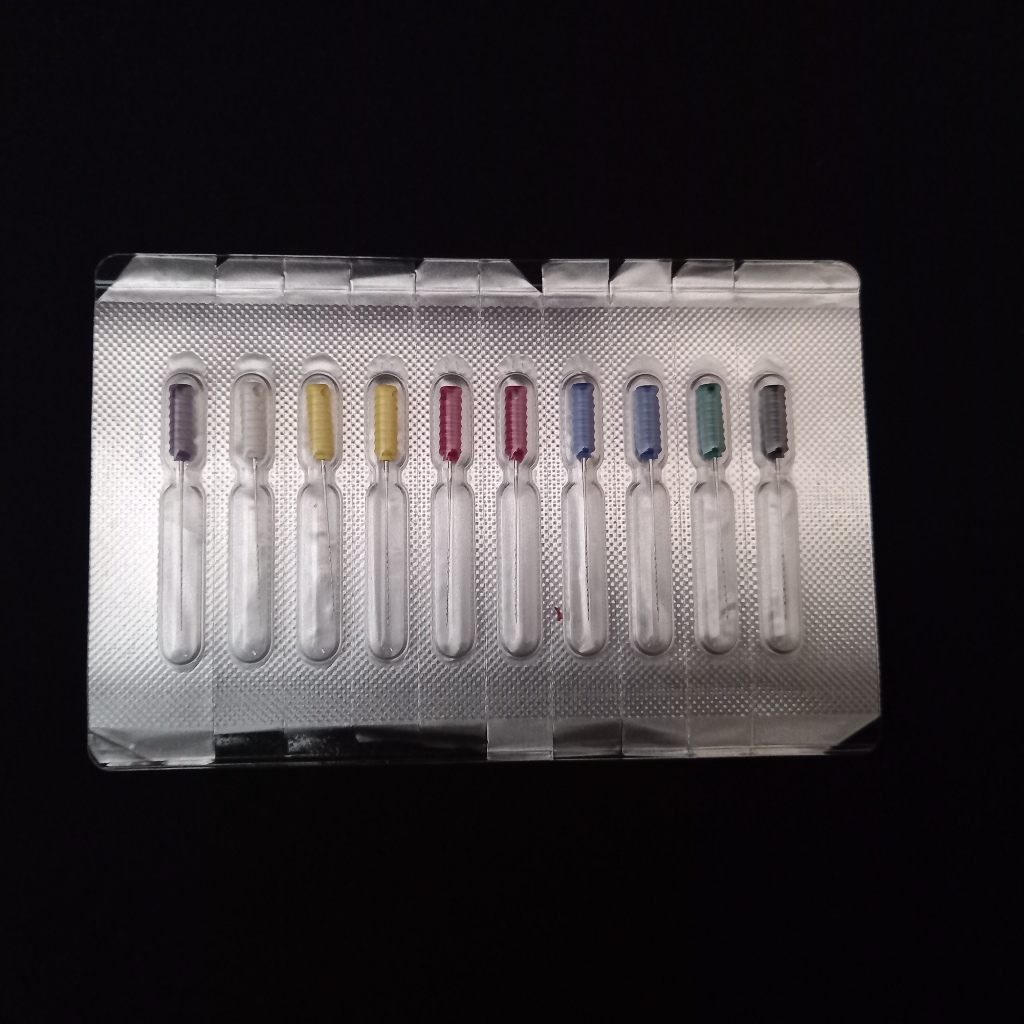 Dentsply (Student kit) Spiro Colorinox Short barbed nervbroach 10x21mm 10pcblister #20-#60