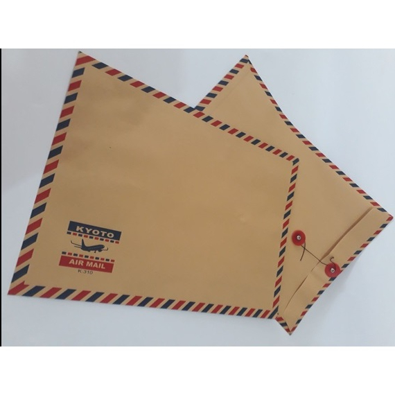 

Amplop Coklat Air Mail Kyoto / Amplop Coklat Tali Air Mail Kyoto K.310 / Amplop Lamaran Kerja (1 PAK isi 10 Lembar)