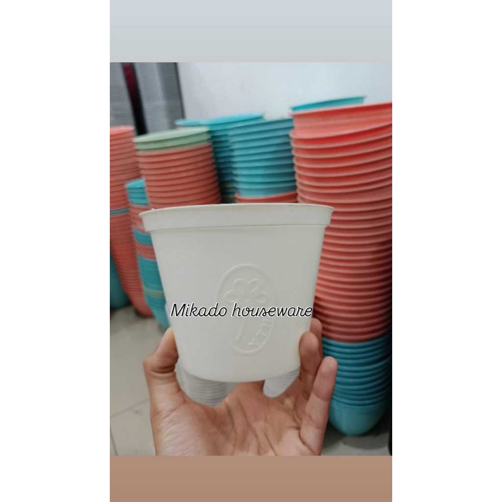 POT BUNGA PLASTIK MINI / POT UNTUK TANAMAN / POT PUTIH MINI
