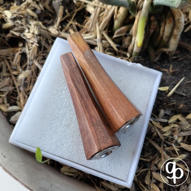 Pipa once / once cangklong / pipa rokok / padutan kayu gaharu wangi