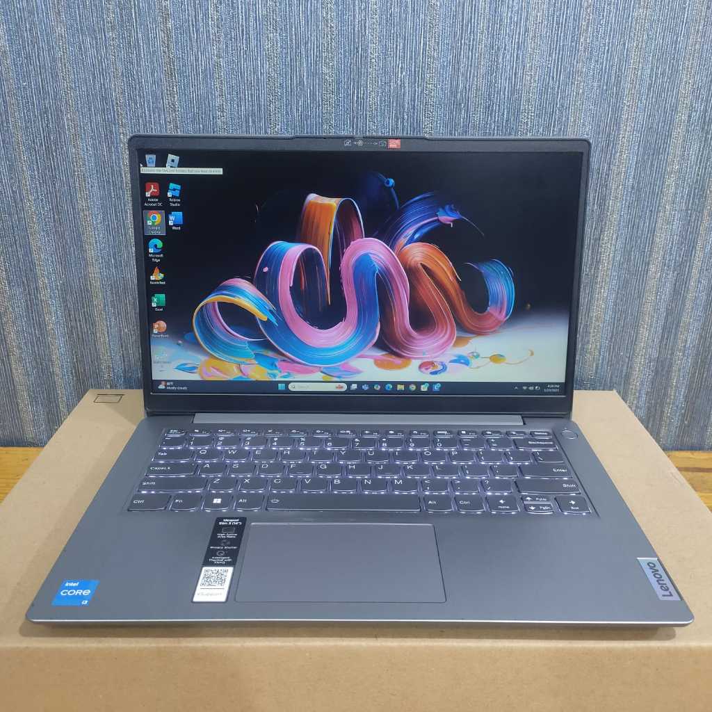 Laptop Lenovo Ideapad Slim 3 82H7, Backlight, FingerPrint, Gaming Editing Lancar, Seri Baru, Super S