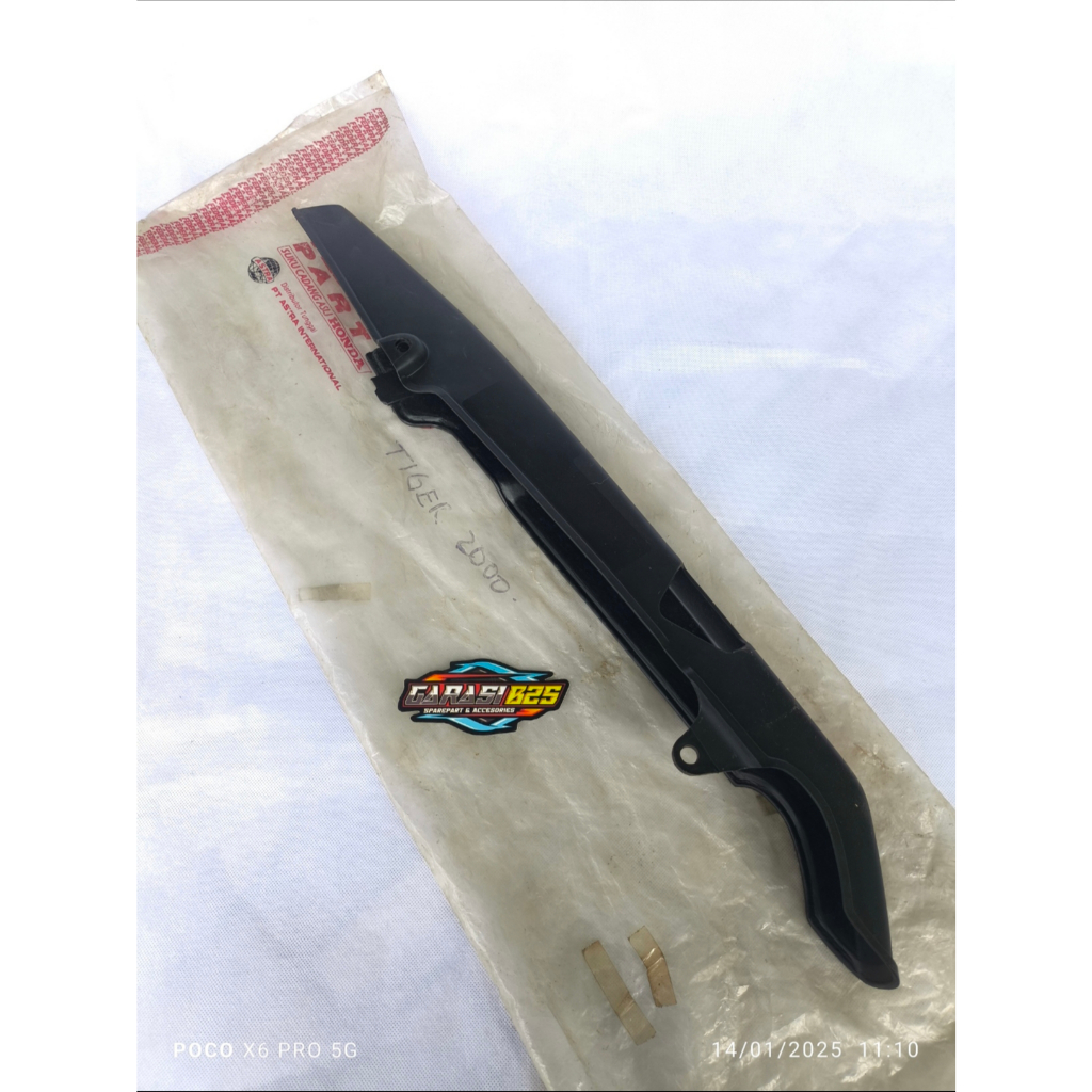 cover tutup rantai katengkas honda tiger 2000 tilam tilas original ASTRA