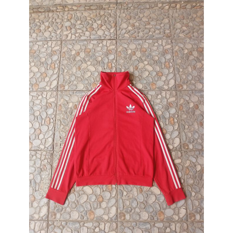 tracktop adidas europa red