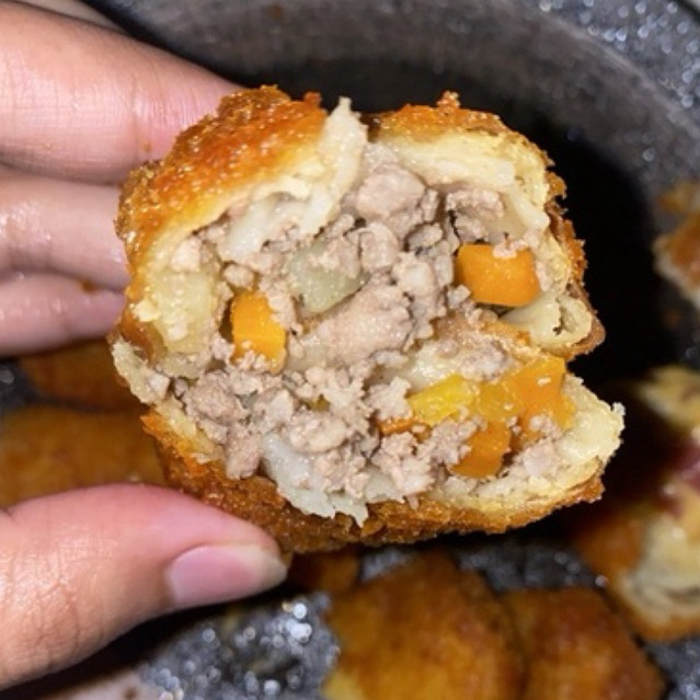 

PROMO RISOL DAGING PREMIUM BY ROTICOKLATKU.EXPRESS