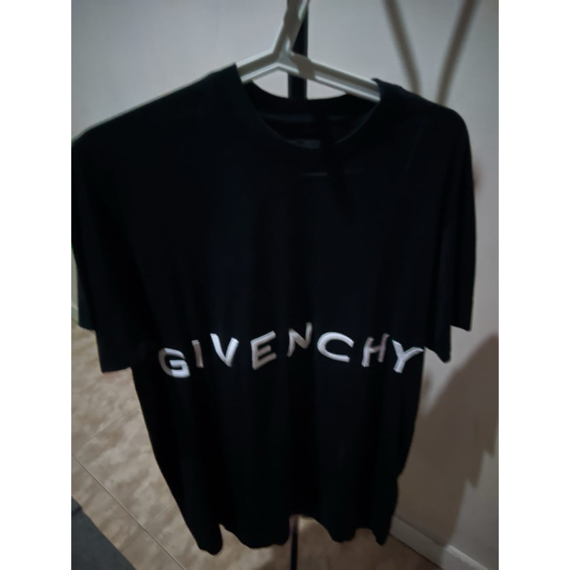 Kaos Givenchy 4D second original
