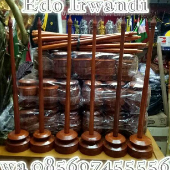 

Tiang Bendera Meja Kayu Tiang Vandel Meja Tanpa Bendera