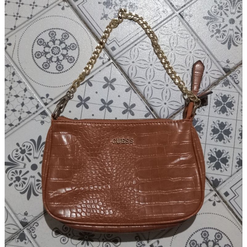 PRELOVED GUESS Tas Selempang Kulit Coklat