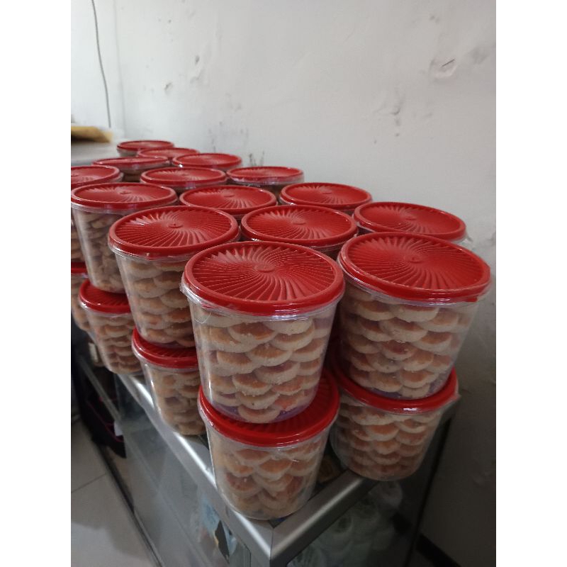 

kue kacang jember