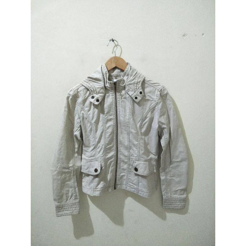 jaket hoodie krem bahan canvas wanita second